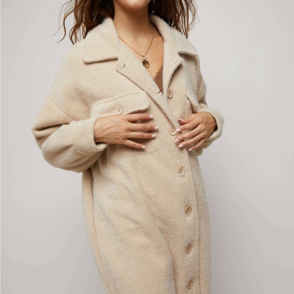 Warm button down pocket jacket - Picture 2 of 5